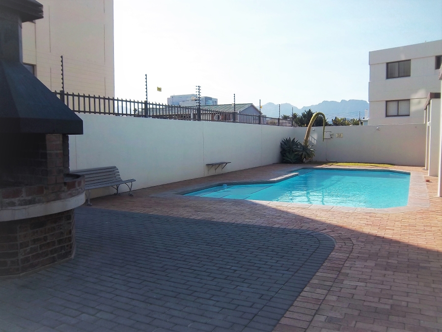 2 Bedroom Property for Sale in Strand North Western Cape